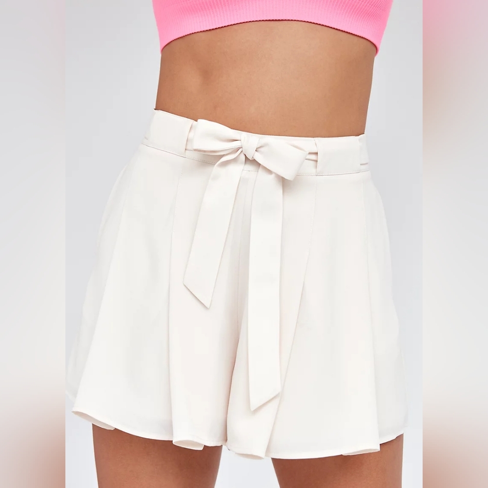 Sunday Best Cream High-Waist Tie Shorts